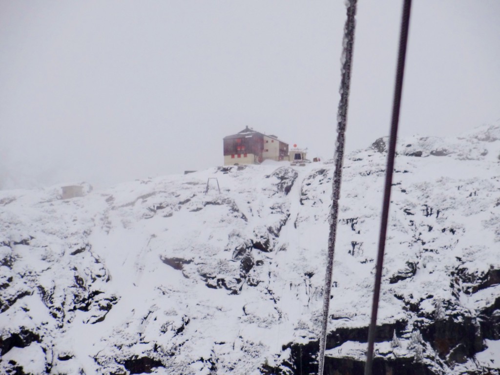 Sulzenau hut in Snow