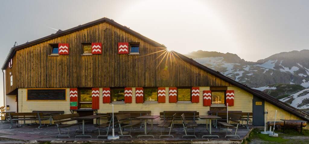 Sonnenaufgang auf der Sulzenauhütte fotografiert von Torsten Mühlbacher